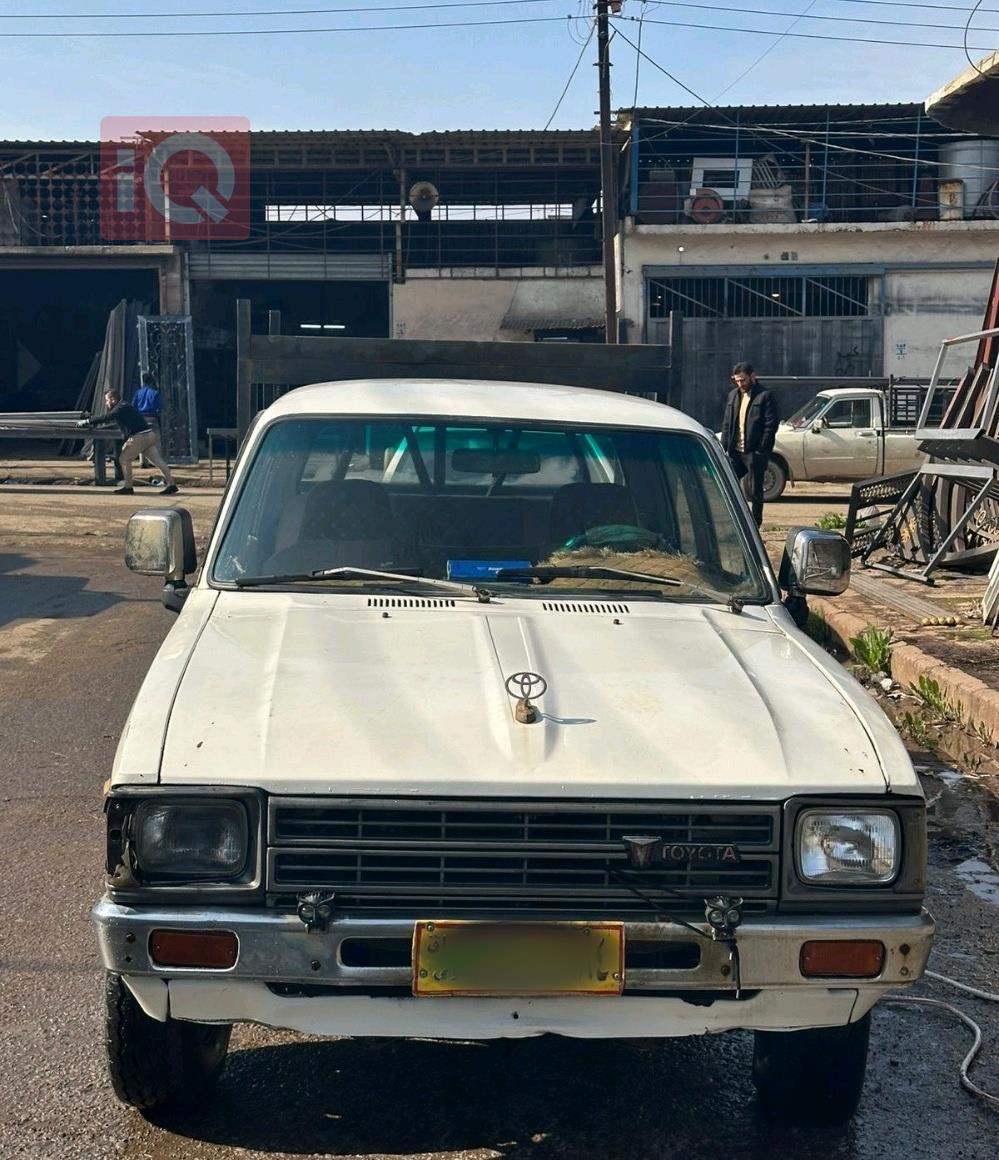 تويوتا هايلوكس